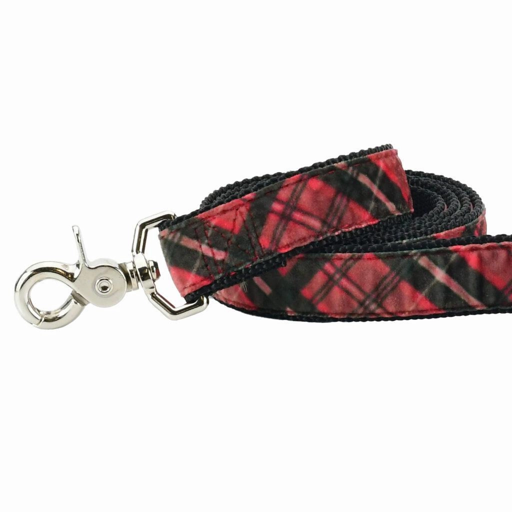 Elite Velvet Dog Leash Classic Winter Plaid