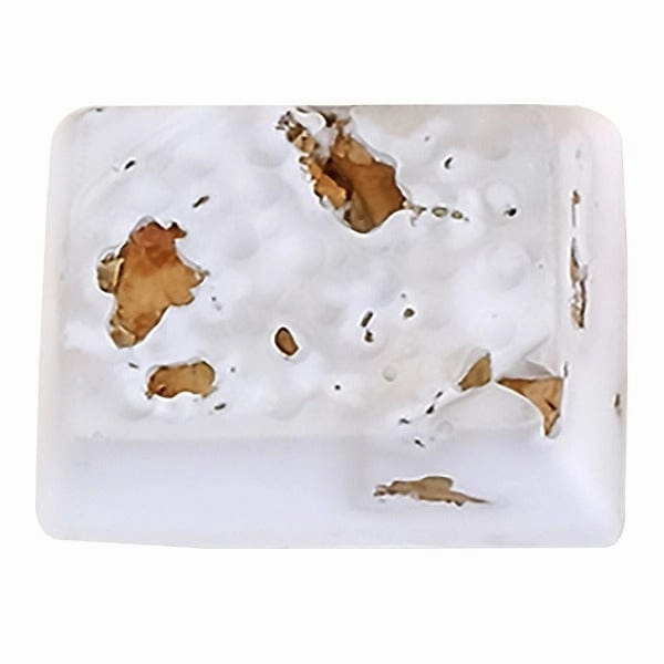 Living World Apple Flavour Mineral Block for Small Animals