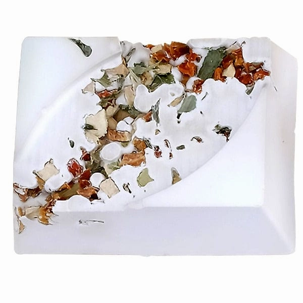 Living World Vegetable Flavour Mineral Block for Small Animals
