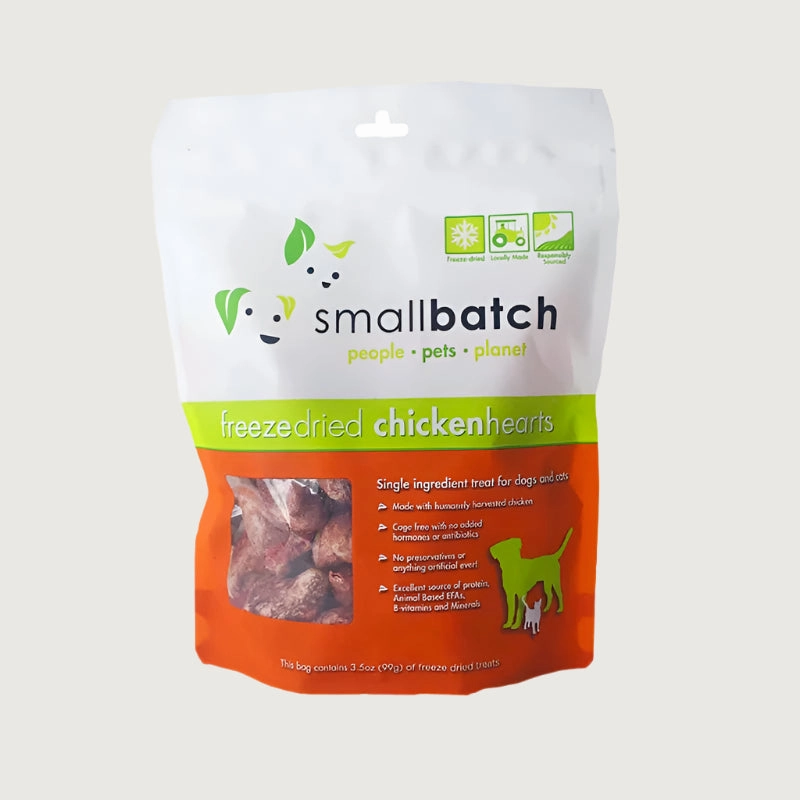 SMALLBATCH Freeze-Dried Raw Chicken Hearts Treat for Dogs and Cats