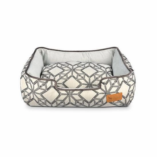 Solstice Lounge Dog Bed Snowy Day